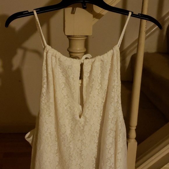 Tank - Picture 3 of 3